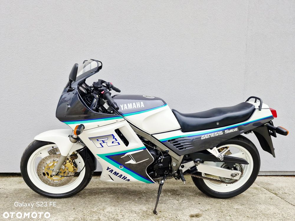 Yamaha FZ - 6