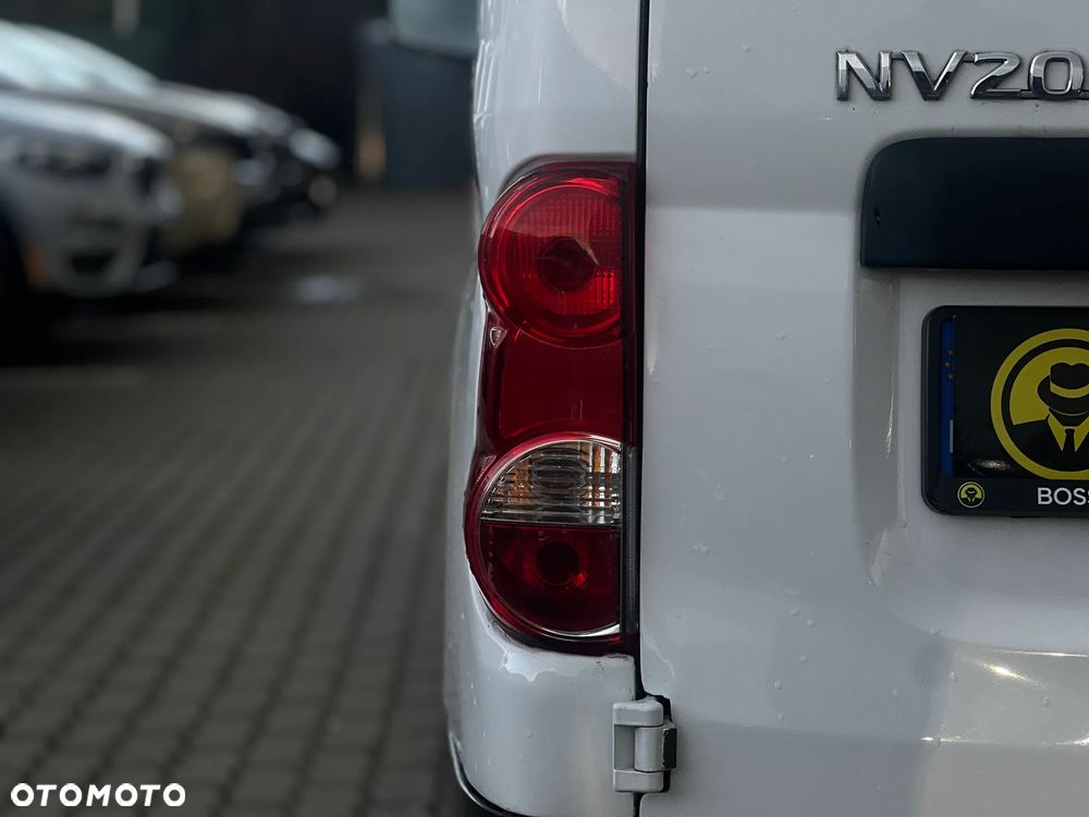 Nissan NV200 - 13
