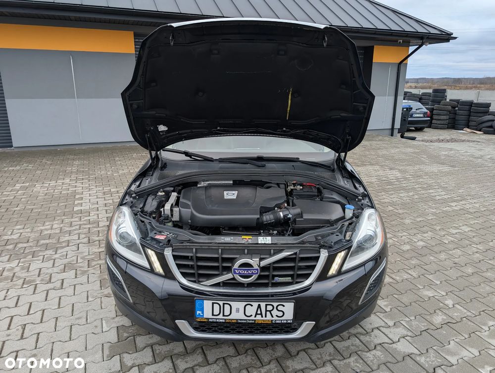 Volvo XC 60 D3 R Design - 18