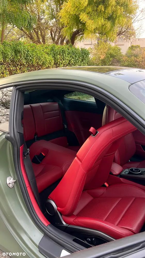 Porsche 911 Carrera 4 PDK - 7