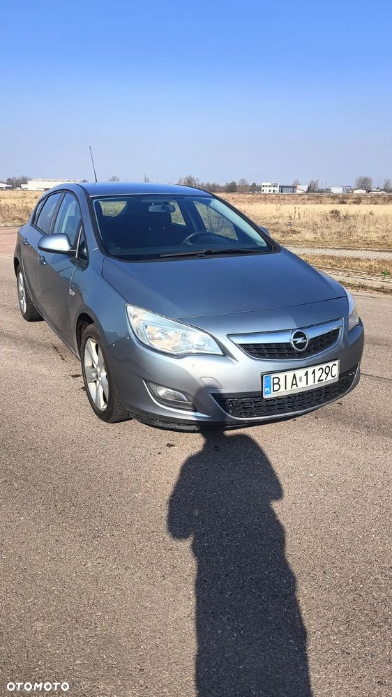 Opel Astra - 1