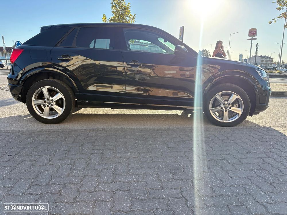 Audi Q2 30 TDI - 4