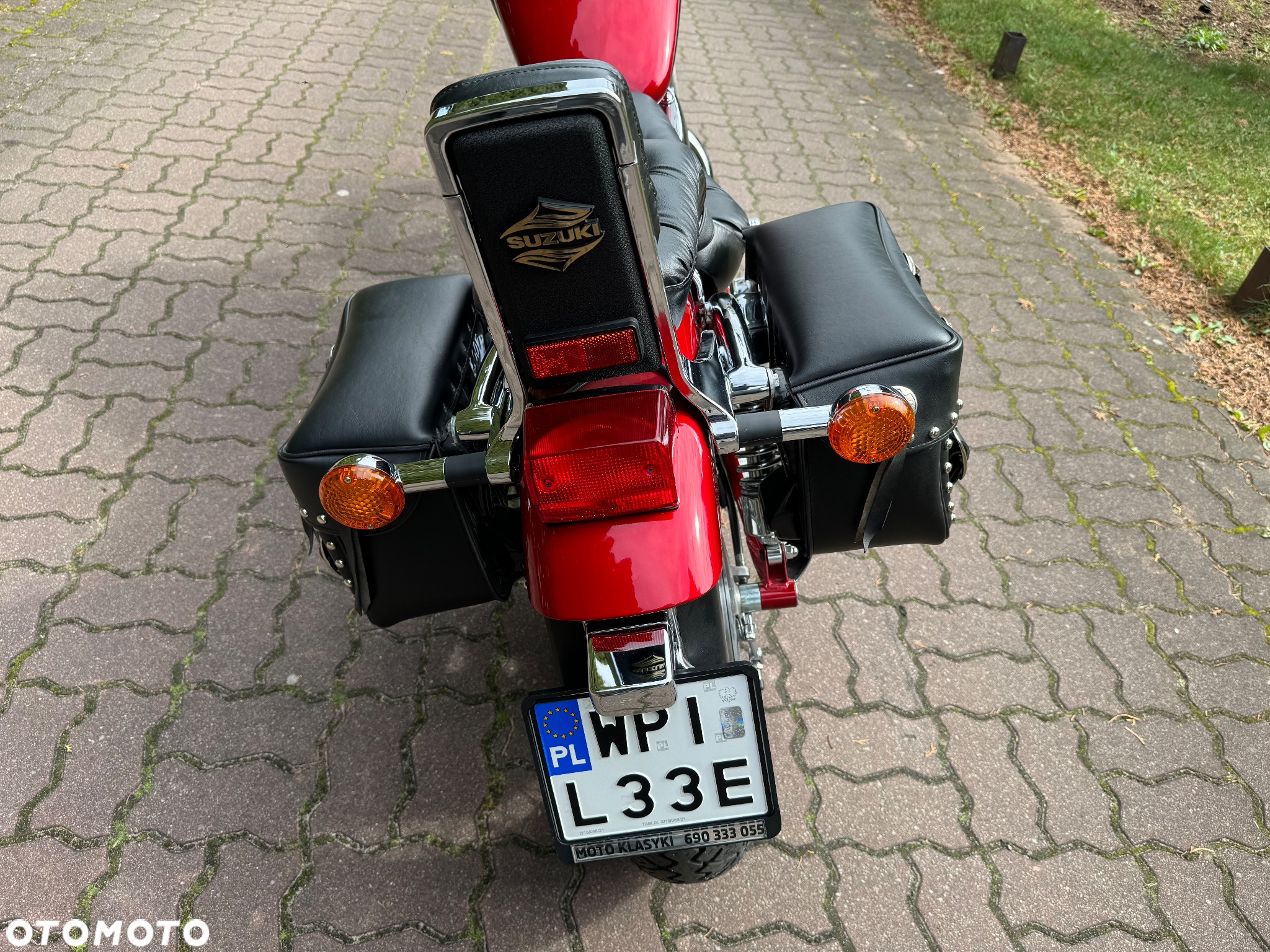 Suzuki Intruder - 17