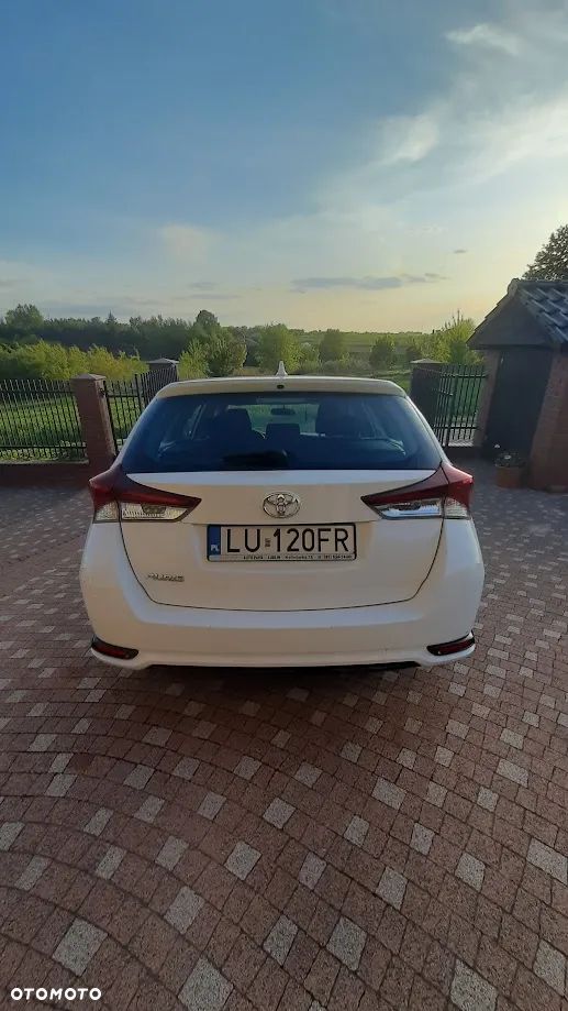 Toyota Auris 1.4 D-4D Active - 6