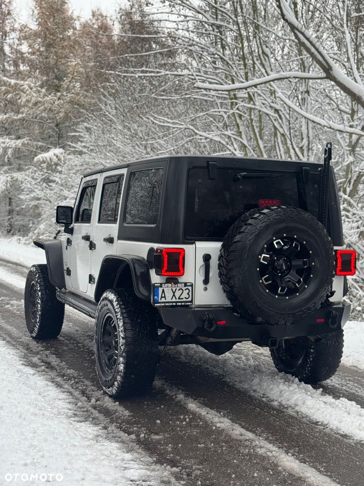 Jeep Wrangler 3.6 Unlim Sahara - 5
