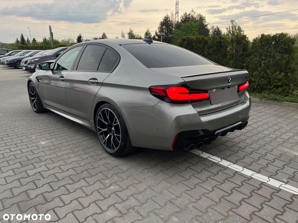 BMW M5 - 4