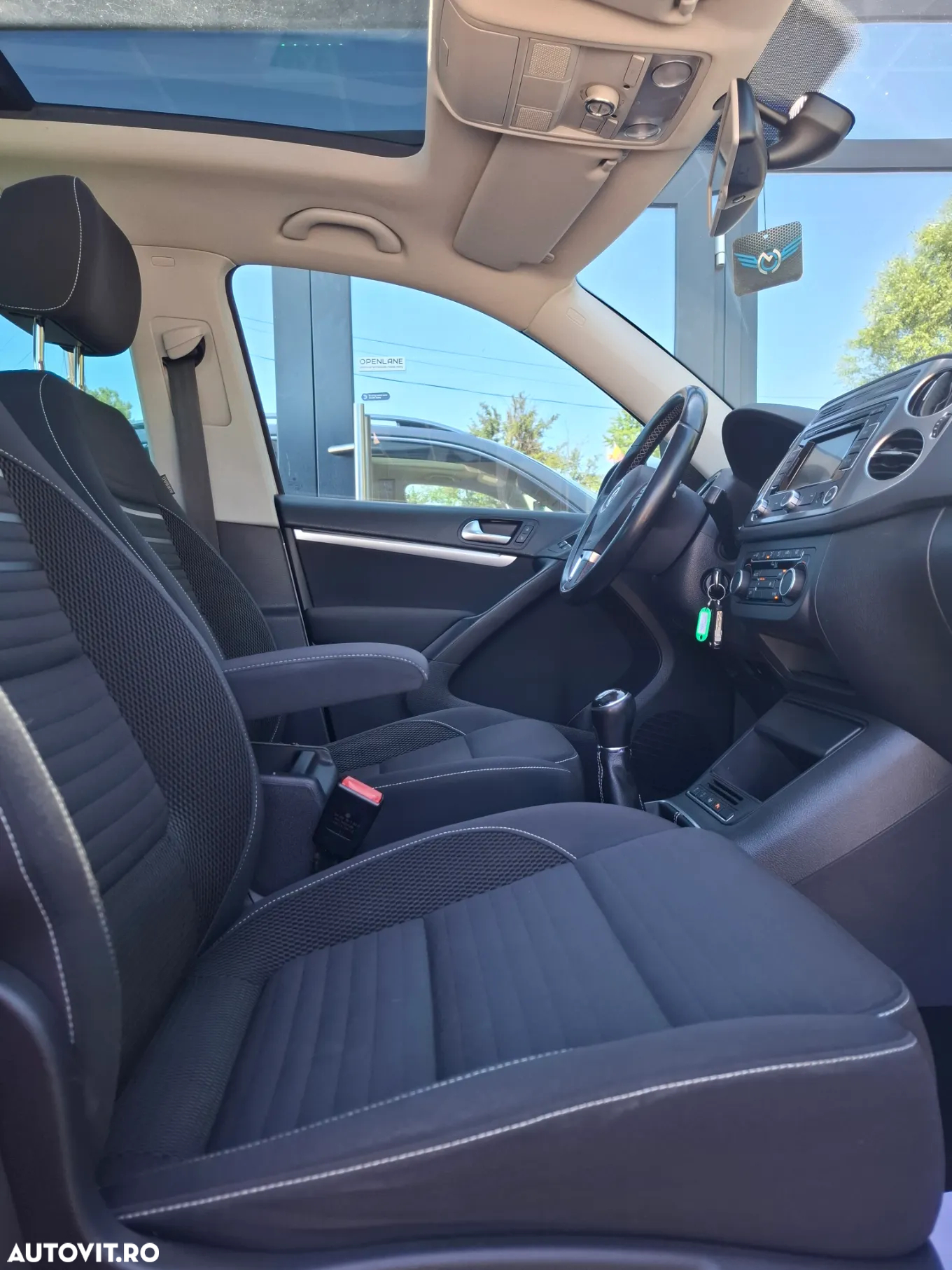 Volkswagen Tiguan 2.0 TDI DPF BlueMotion Technology Cup Sport & Style - 9