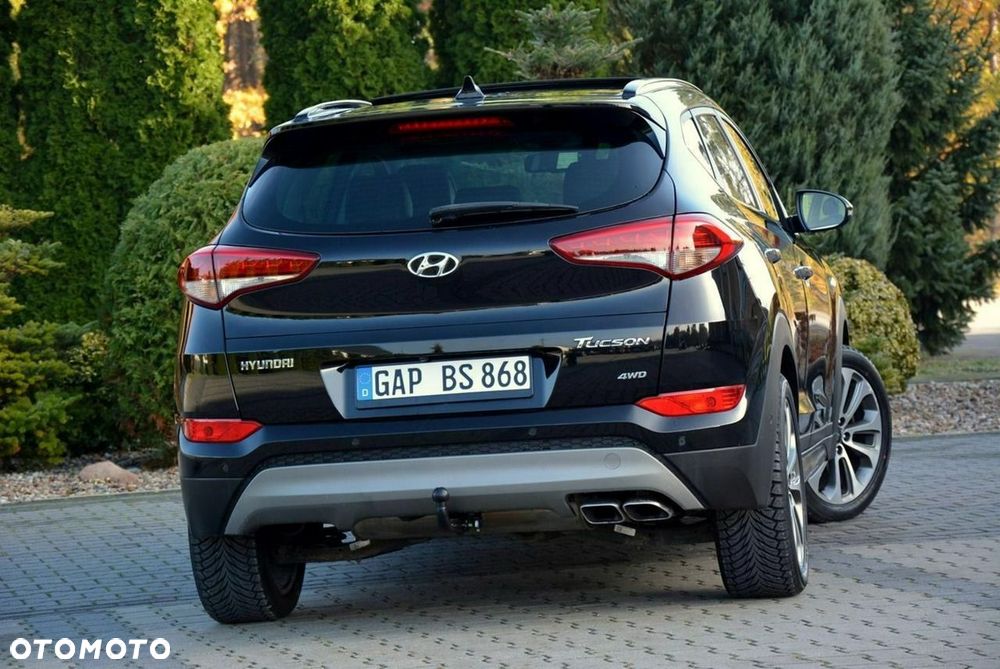 Hyundai Tucson 2.0 CRDI 4WD Automatik Premium - 13