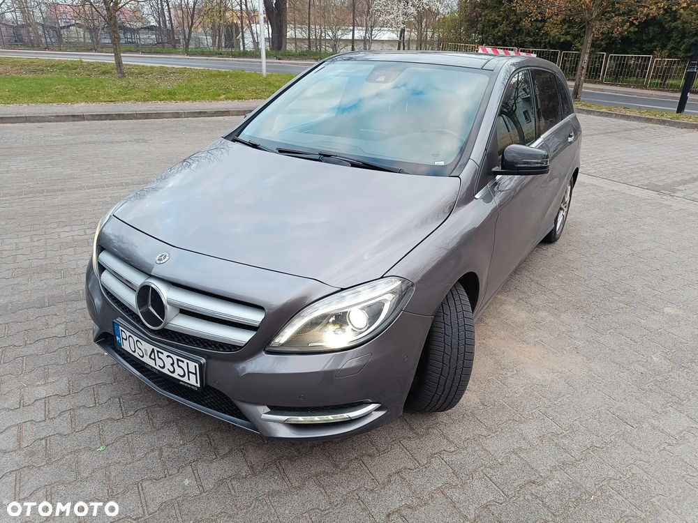 Mercedes-Benz Klasa B 220 4-Matic - 6