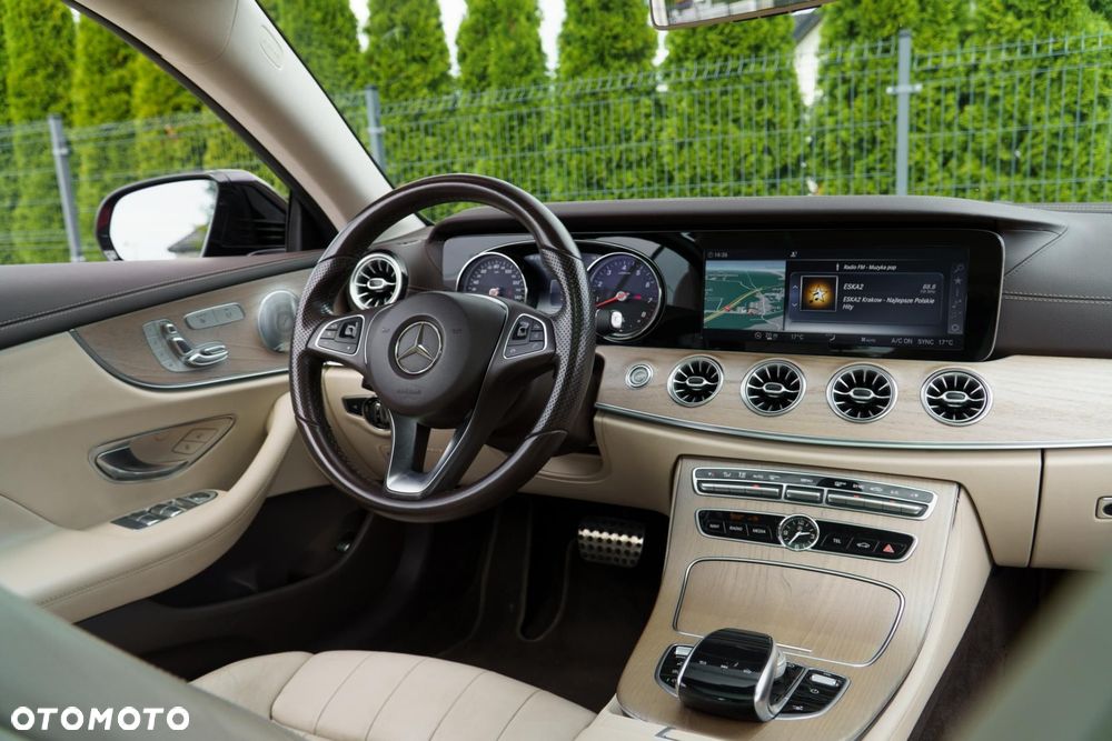 Mercedes-Benz Klasa E - 17