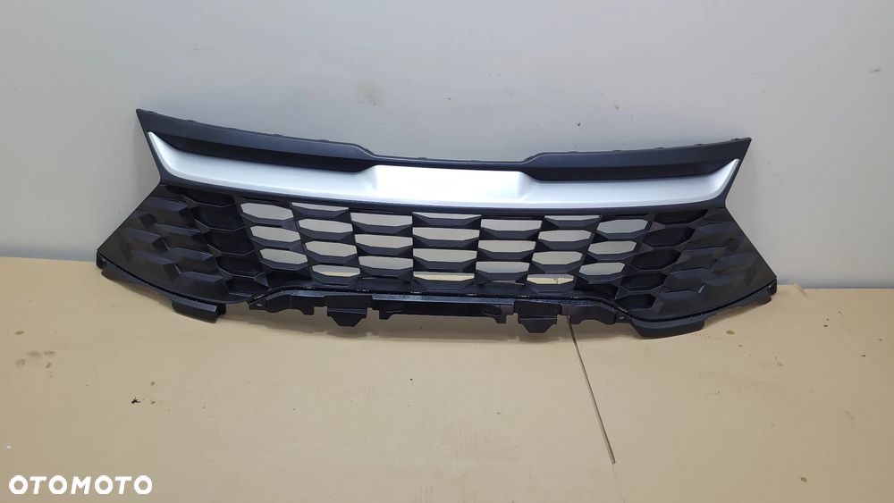 ATRAPA GRILL ZDERZAKA KIA SPORTAGE V 21-24R 86350-R2000 - 1