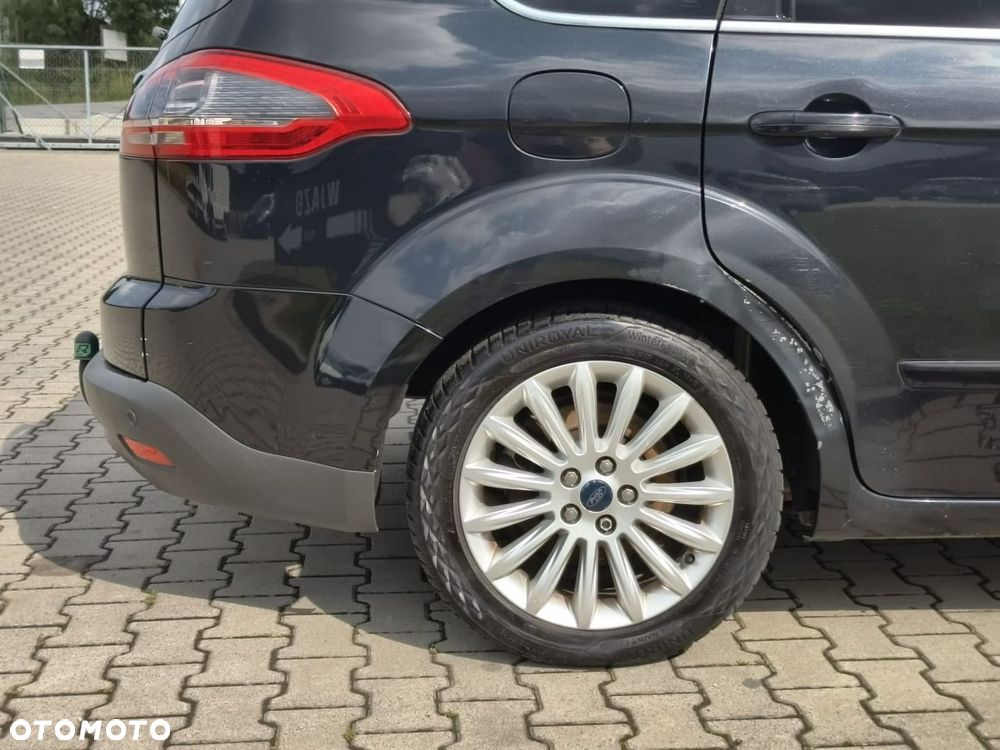 Ford S-Max - 21