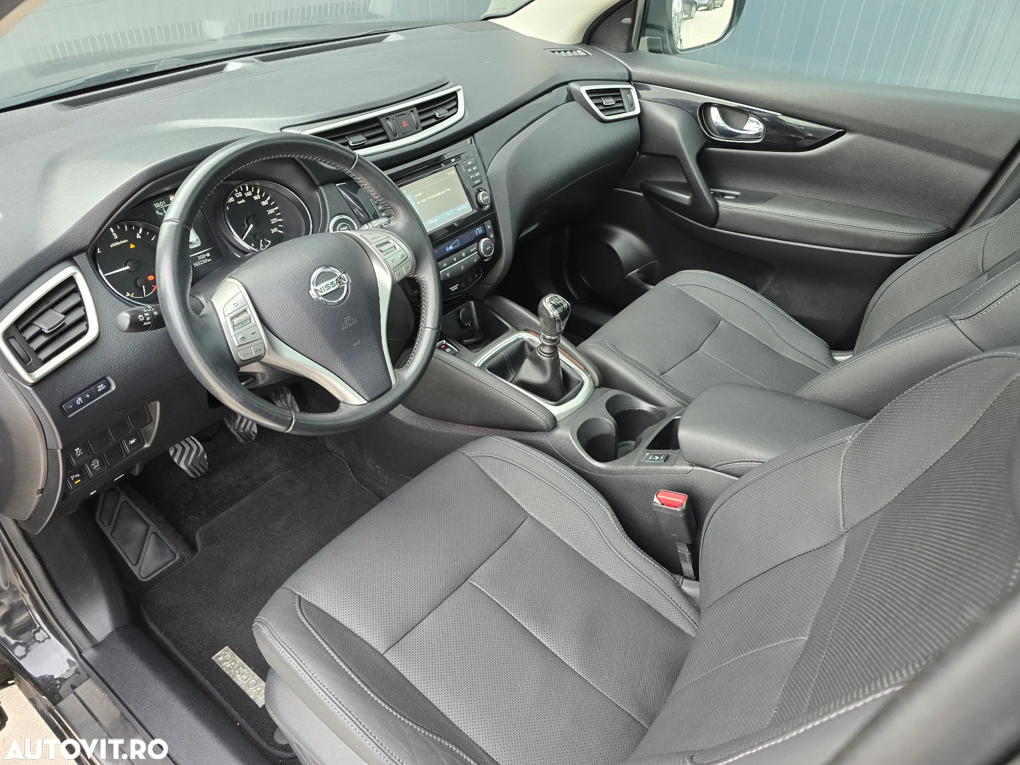 Nissan Qashqai 1.5 DCI TEKNA+ - 6