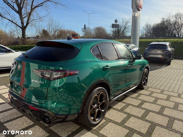 Alfa Romeo Stelvio 2.0 Turbo Intensa Q4 - 7