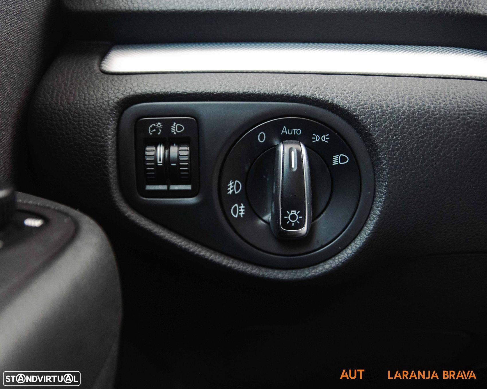 VW Sharan 2.0 TDI Confortline - 21