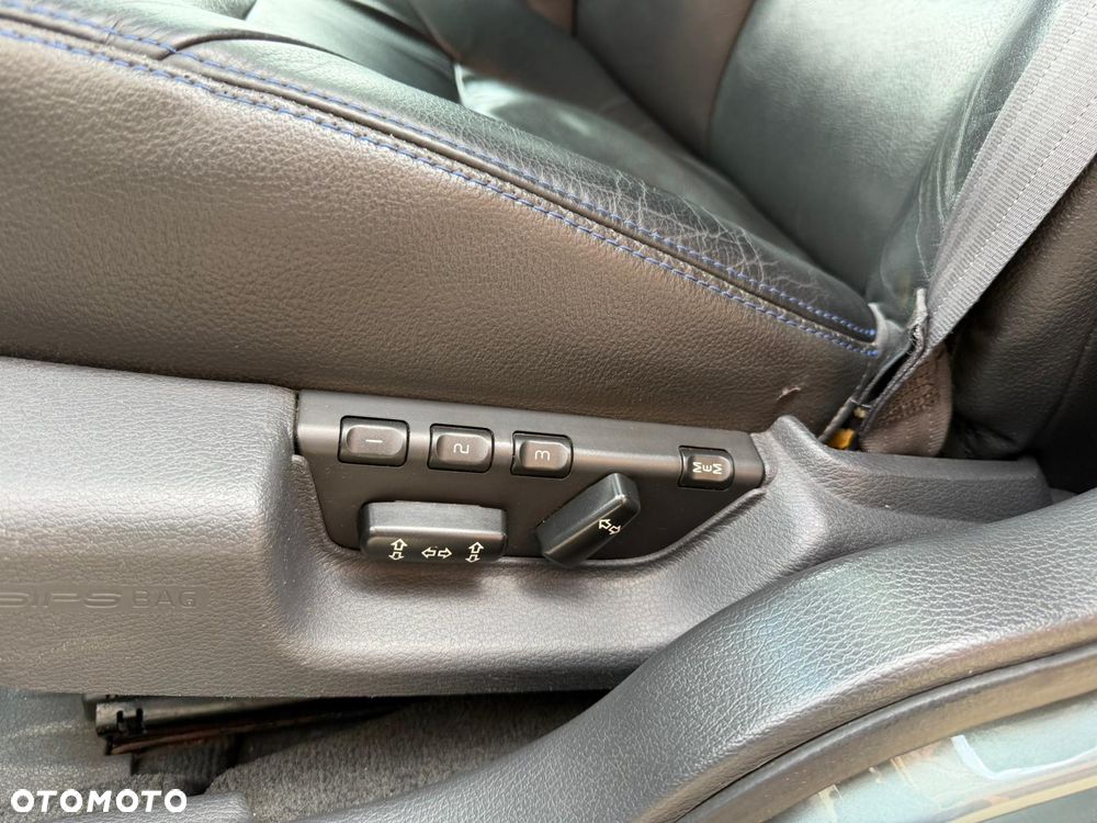 Volvo XC 70 - 14