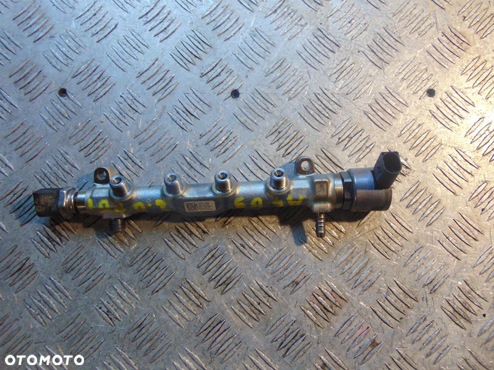Listwa wtryskowa Audi a4 b9 2,0 TDI 05L130089C - 6