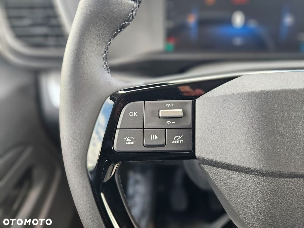 Opel Vivaro 2.2 CDTI XL 3,1t ( brygadówka - składany) - 16