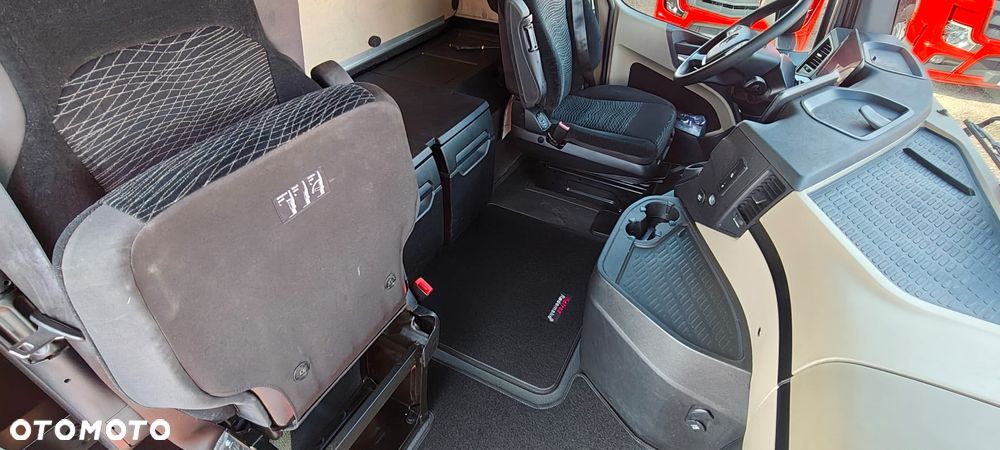 Mercedes-Benz ACTROS bez retardera prokontraktowy - 29