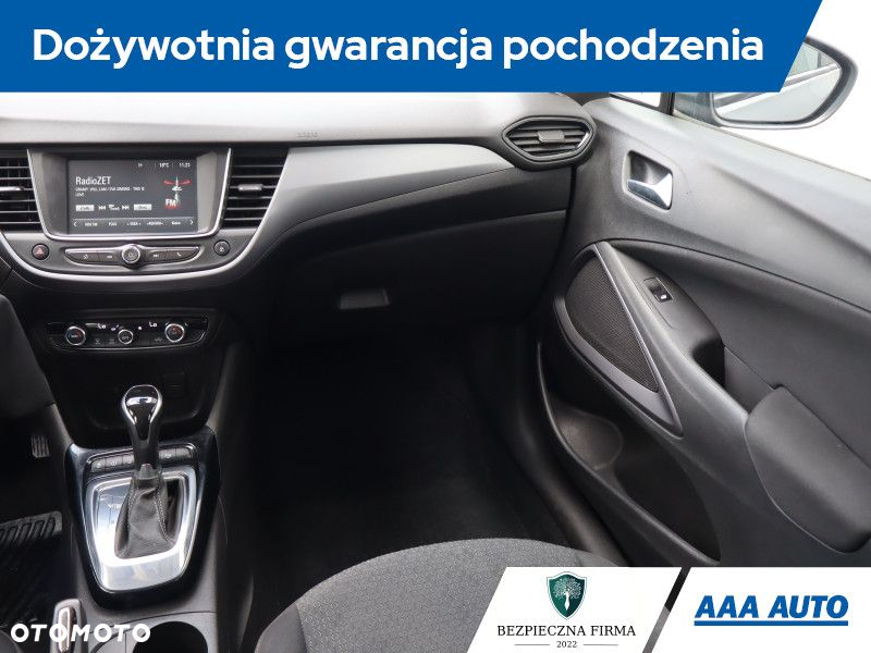 Opel Crossland X - 9