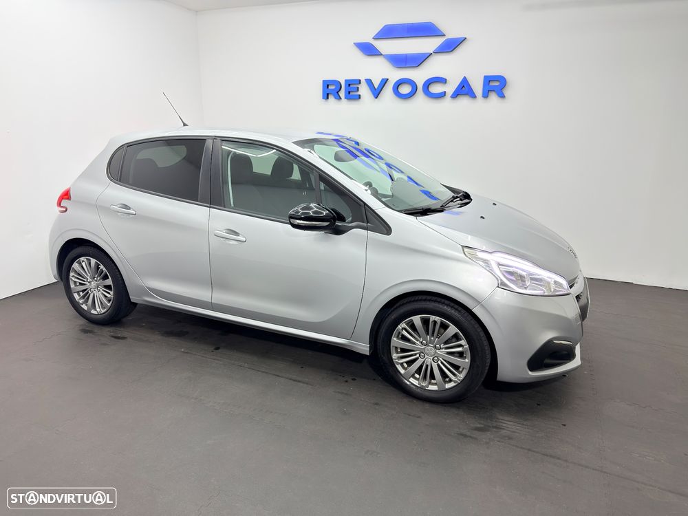 Peugeot 208 1.6 BlueHDi Style - 6