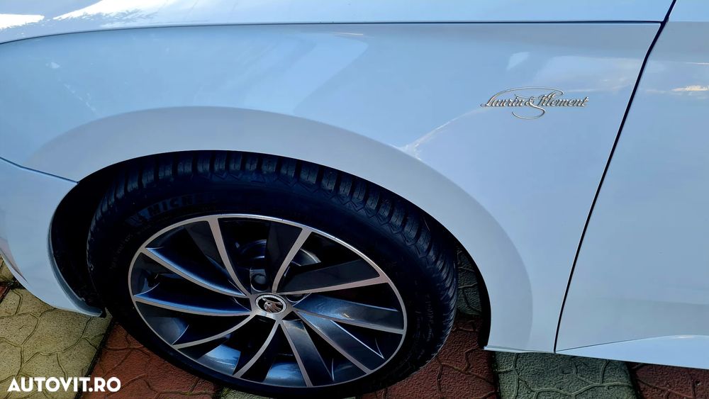 Skoda Superb 2.0 TDI 4x4 DSG L&K - 9