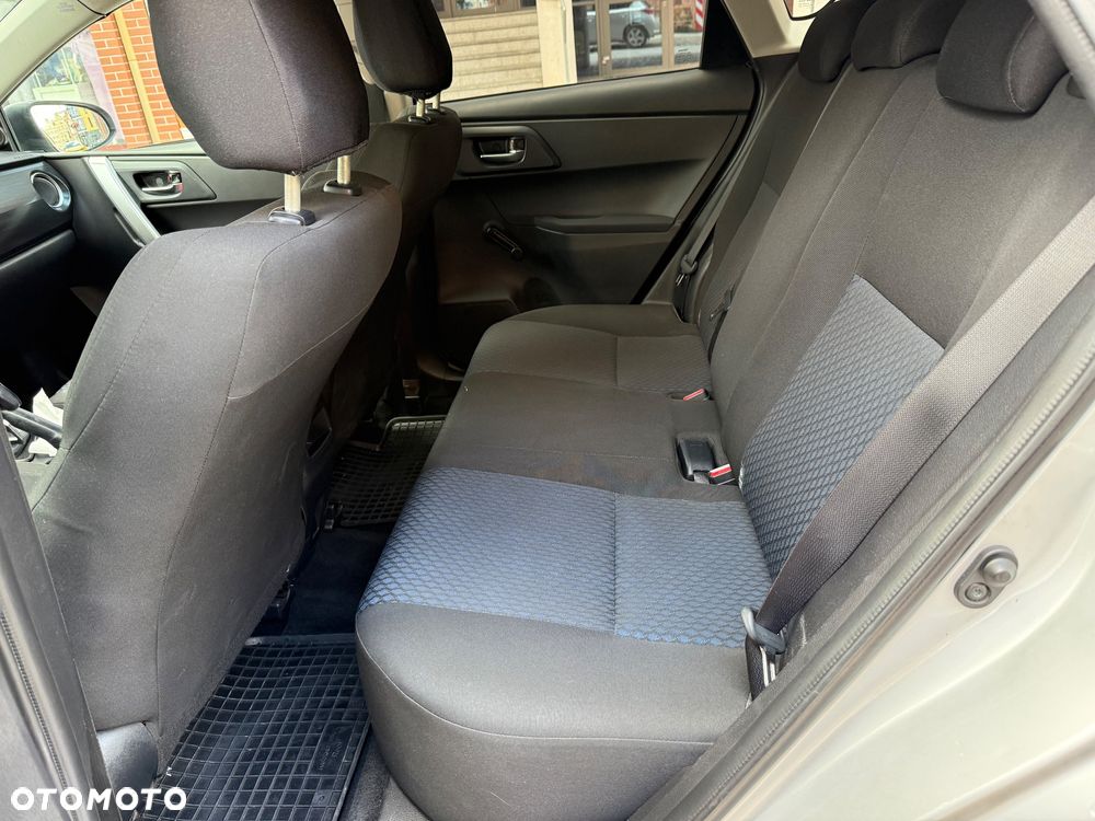 Toyota Auris 1.33 VVT-i Active - 21