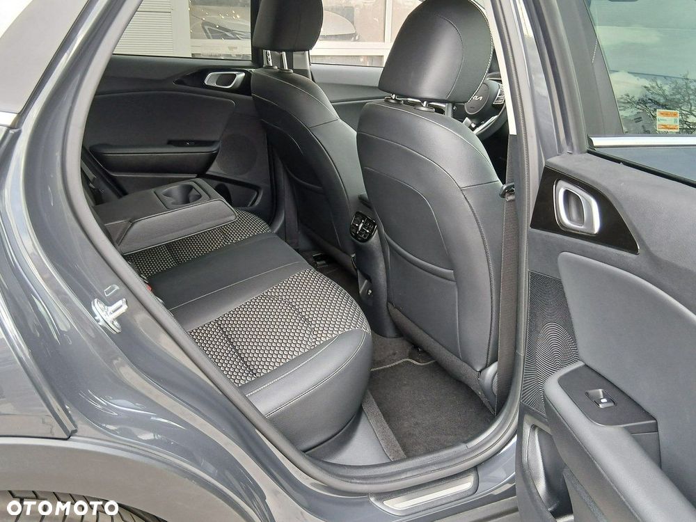 Kia XCeed 1.5 T-GDI L - 19