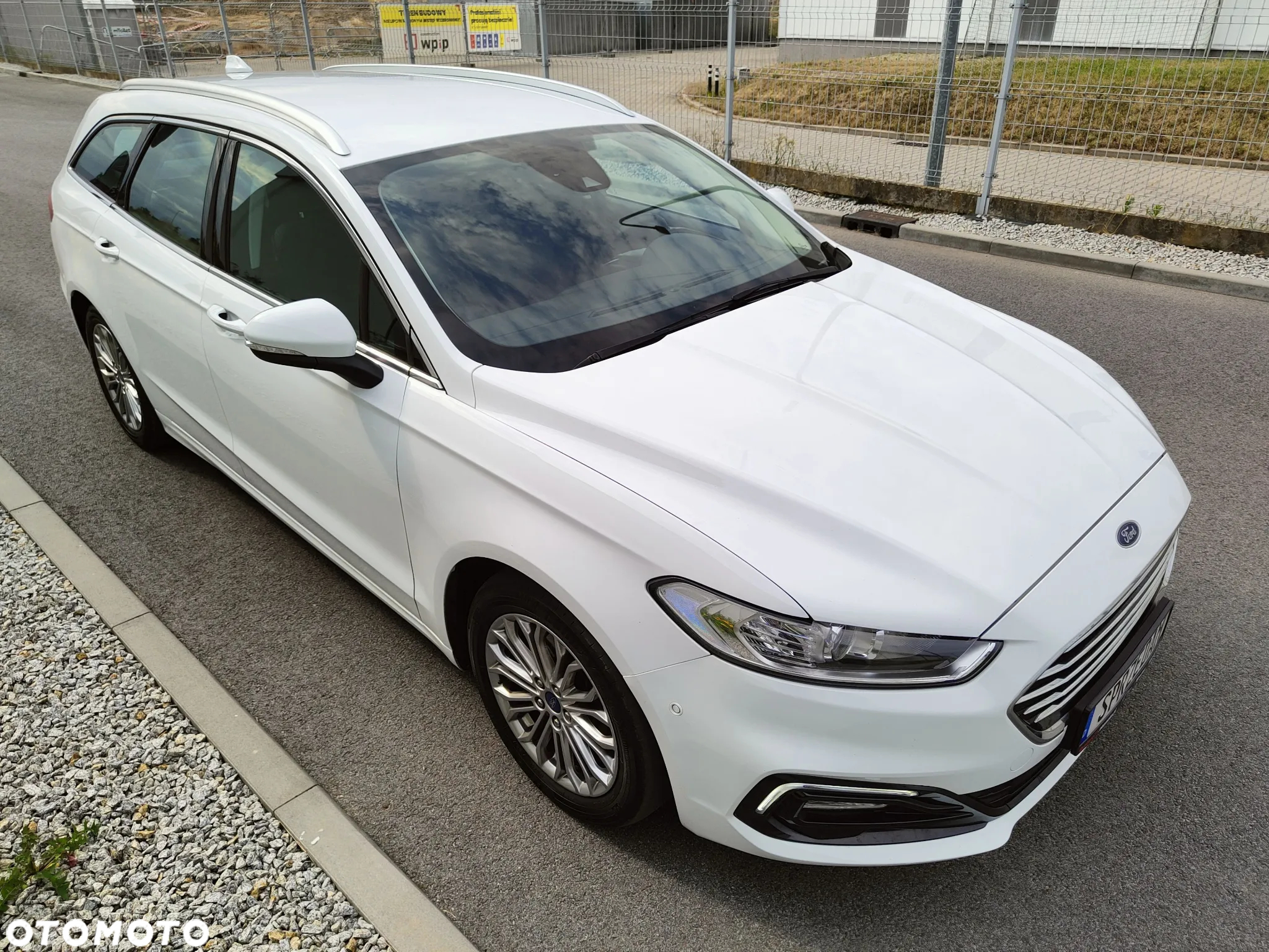 Ford Mondeo Turnier 2.0 EcoBlue Titanium - 11