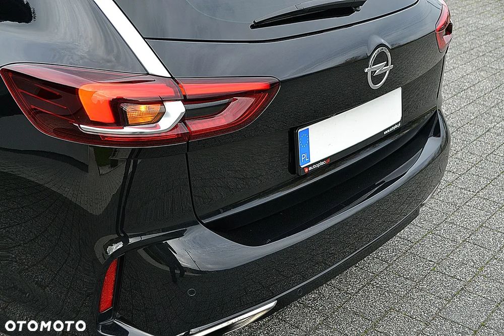 Opel Insignia 2.0 BiTurbo 4x4 GSI - 14