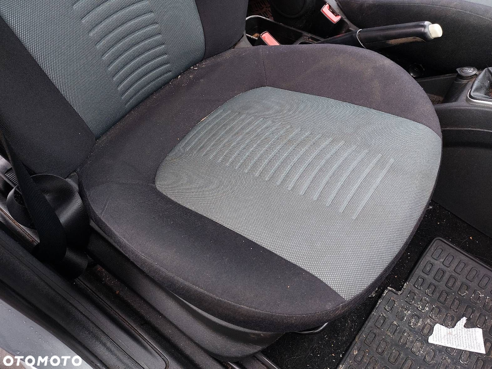 FOTELE KOMPLET LEWY PRAWY KANAPA TYŁ + BOCZKI FIAT GRANDE PUNTO I 5D - 3