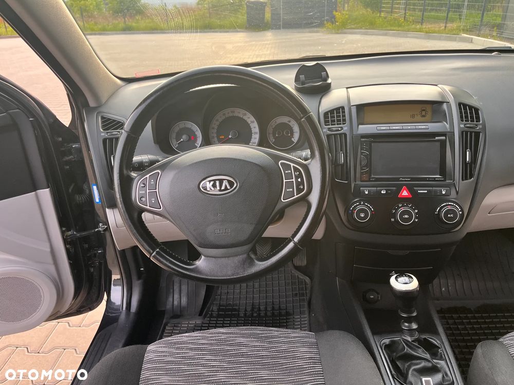 Kia Ceed 1.4 Optimum - 14