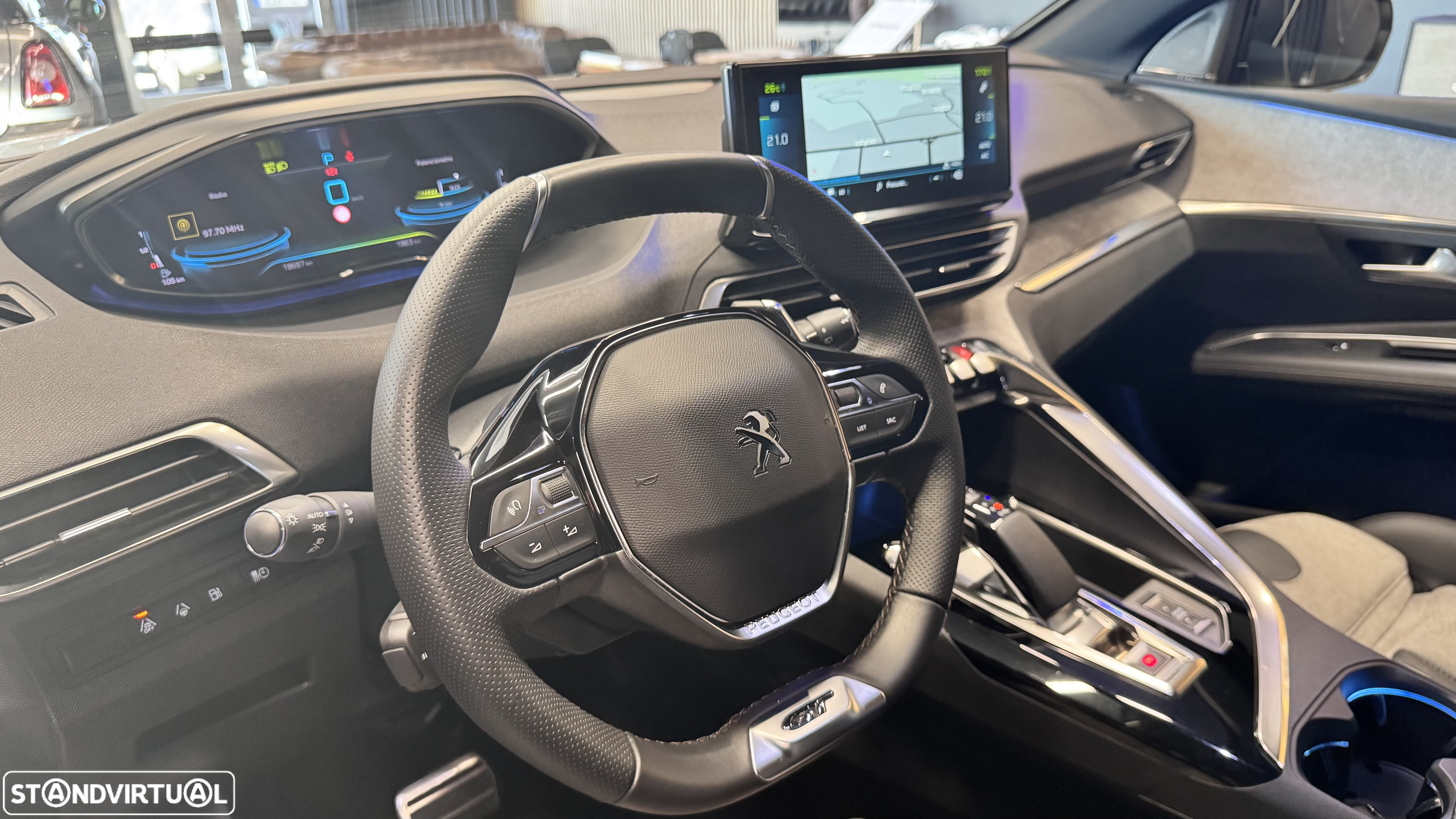 Peugeot 3008 1.6 Hybrid GT Pack e-EAT8 - 21
