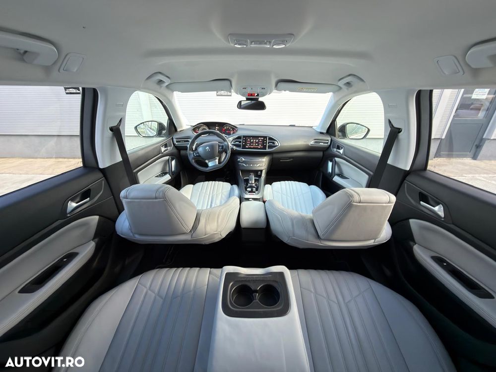 Peugeot 308 PureTech 130 GPF EAT8 Stop & Start Allure - 2