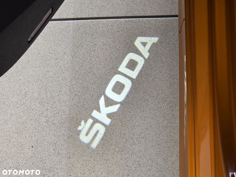 Skoda Octavia 2.0 TSI 4x4 Style DSG - 27