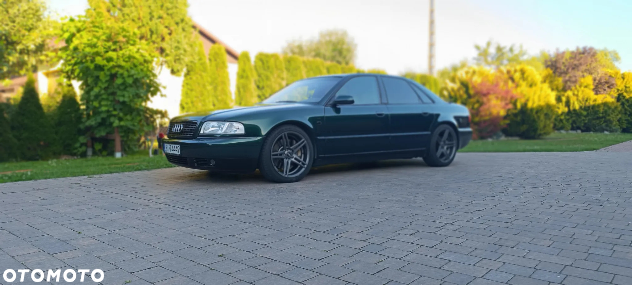 Audi A8 4.2 Quattro - 13