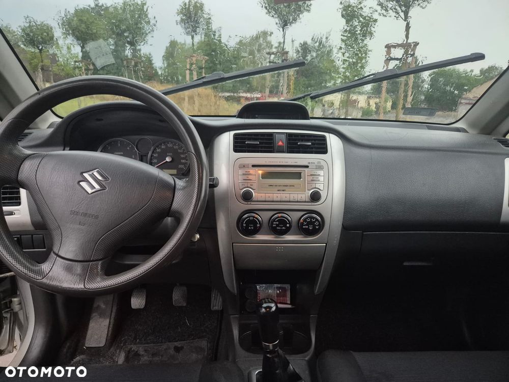Suzuki Liana 1.4 DDiS Comfort - 8