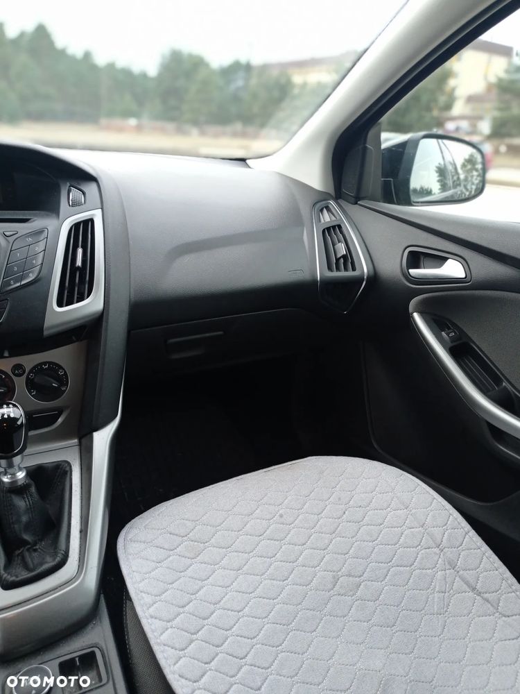 Ford Focus 1.0 EcoBoost Start-Stopp-System SYNC Edition - 11