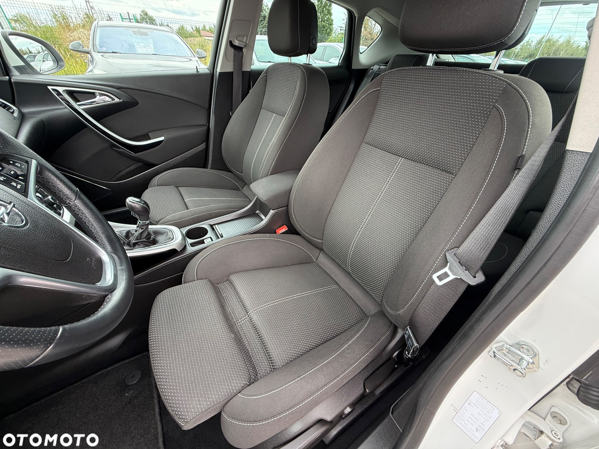 Opel Astra 1.4 Turbo Cosmo - 20