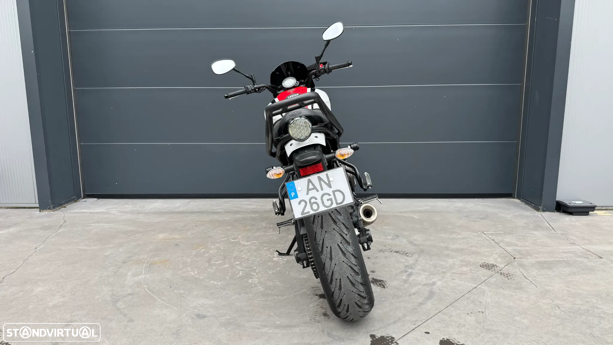 Yamaha XSR 700 - 4