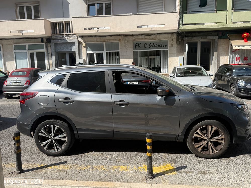 Nissan Qashqai 1.3 DIG-T N-Connecta DCT - 4