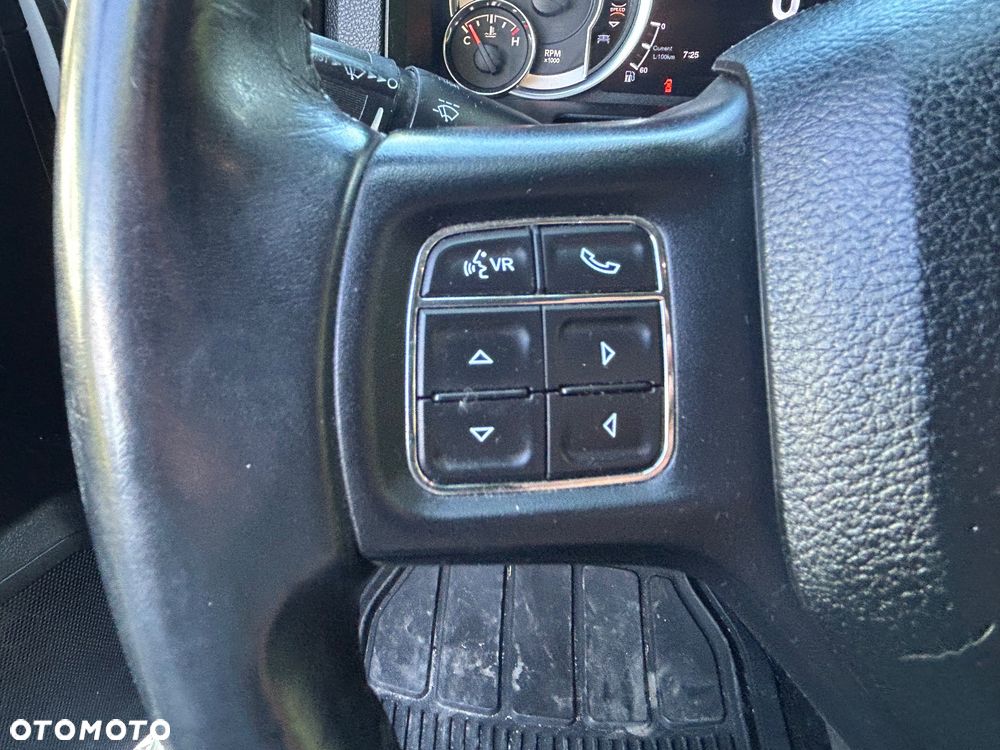 Dodge RAM - 11