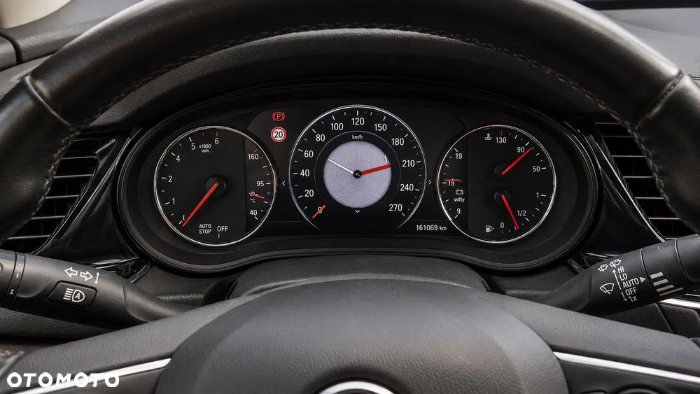 Opel Insignia 2.0 CDTI Exclusive S&S - 10