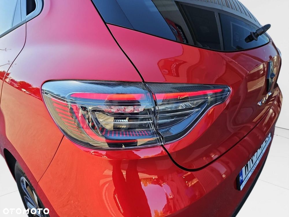Renault Clio - 10