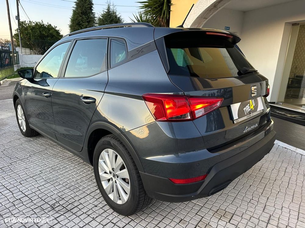SEAT Arona - 4
