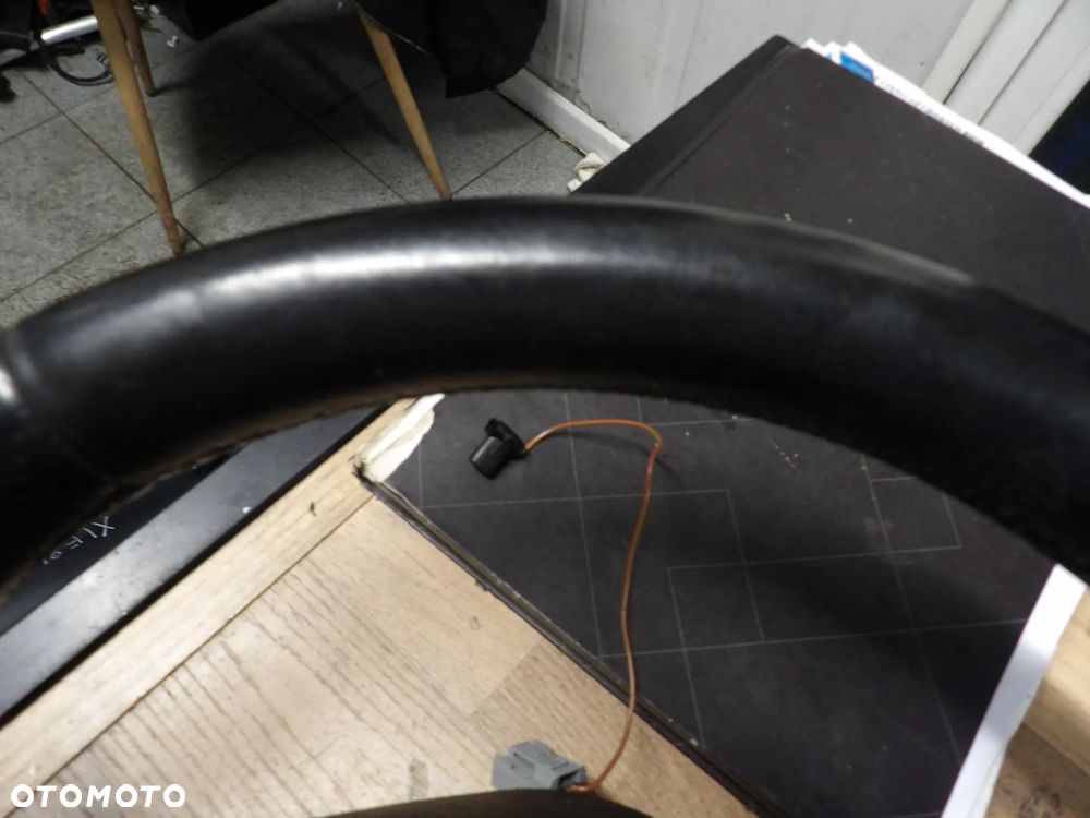 BMW - E81,E82,E84,E87,E88,E90,E91,E92,E93 - KIEROWNICA MULTIFUNKCYJNA - PODUSZKA AIRBAG - 3