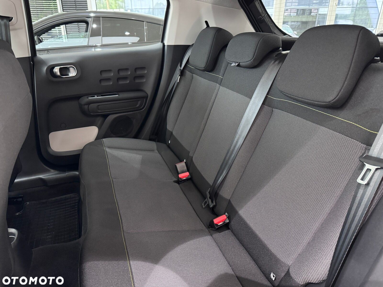 Citroën C3 1.2 PureTech Shine - 13