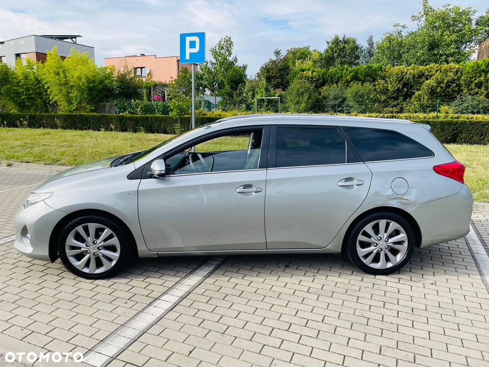 Toyota Auris 1.6 Valvematic Life - 6