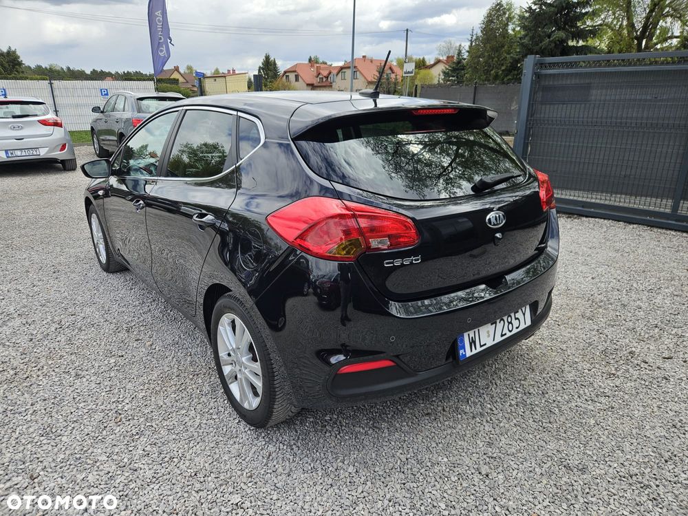Kia Ceed 1.4 CVVT Dream Team Edition - 8