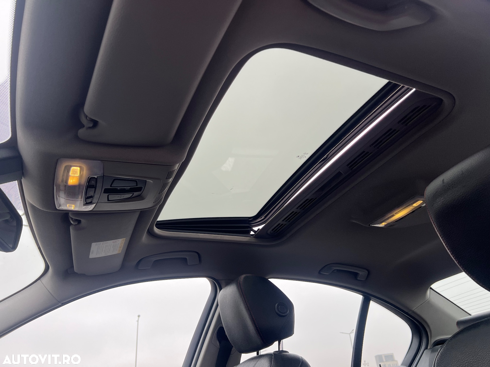 BMW Seria 3 320d - 19